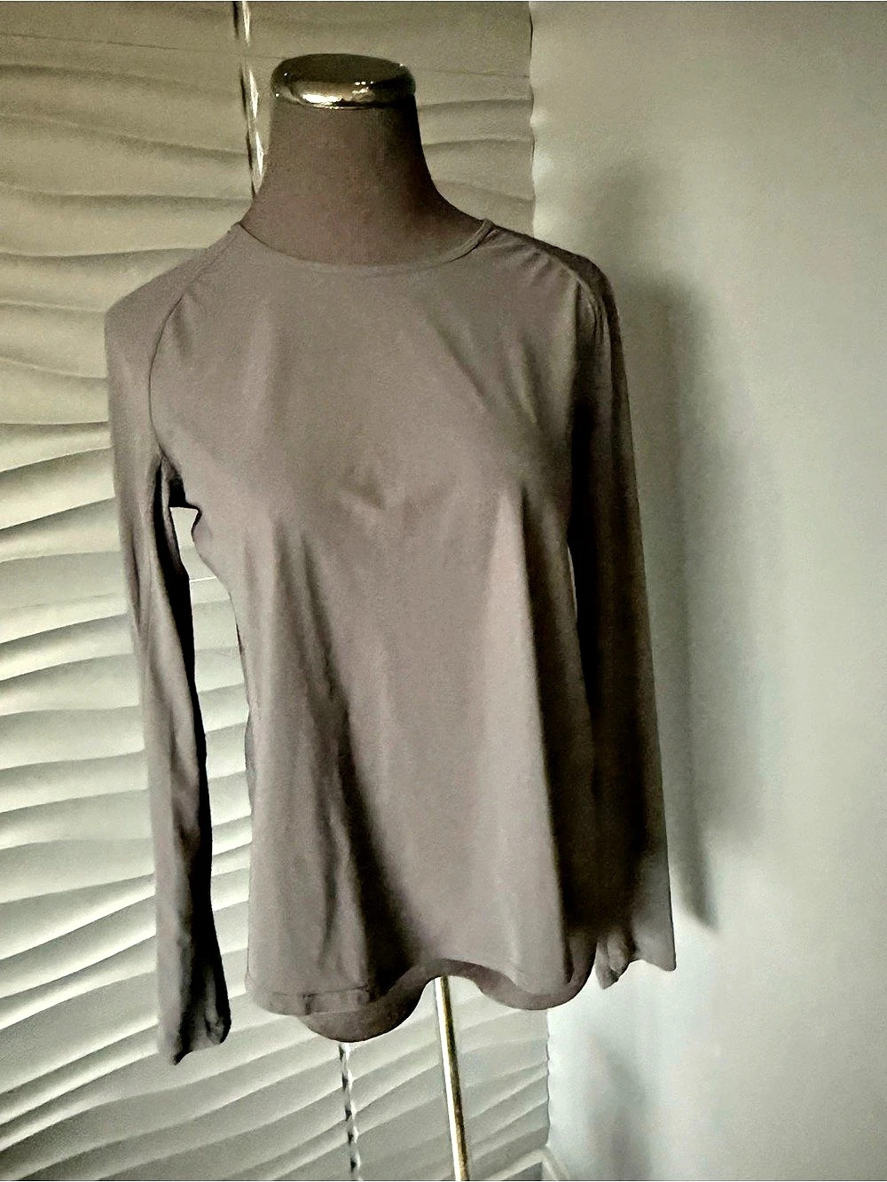 Lululemon Modal Pleated Back Long Sleeve Shirt black
